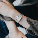 Casio AQ-230EM-7AEF Unisex Karóra - Vintage Mesh