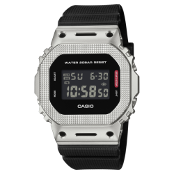 Casio GM-5600M-1ER Férfi Karóra - G-Shock G-Steel Metal Covered